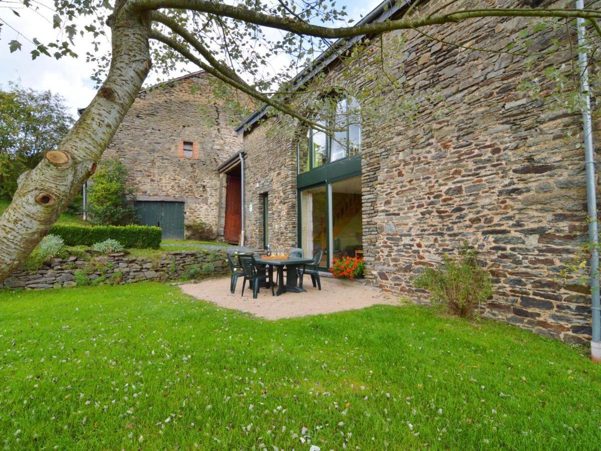 Comfortable Cottage In Neufmoulin With Meadow View Houffalize Pokoj fotografie