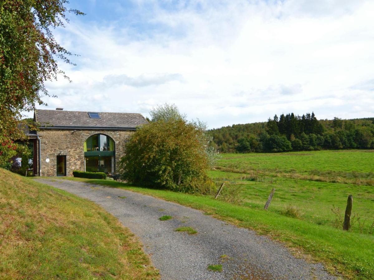 Comfortable Cottage In Neufmoulin With Meadow View Houffalize Pokoj fotografie