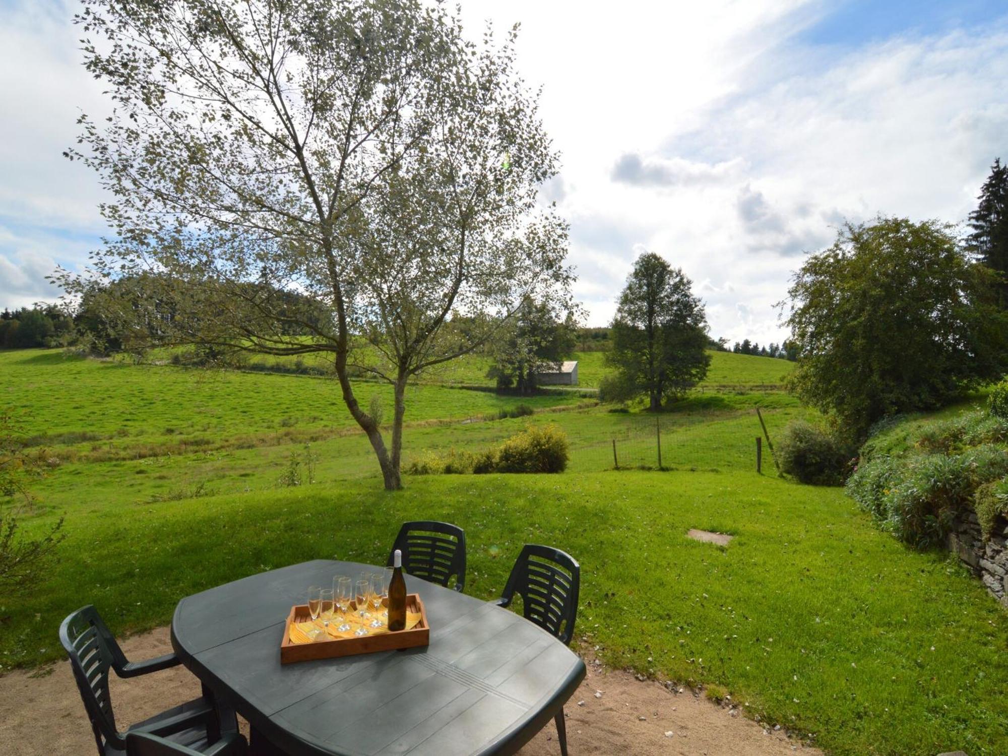 Comfortable Cottage In Neufmoulin With Meadow View Houffalize Exteriér fotografie